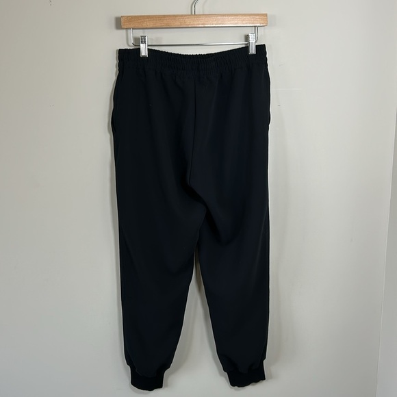 Aritzia Wilfred Buffon Crepe Jogger Pant Black Pockets Drawstring Trendy Sz M - Picture 6 of 14